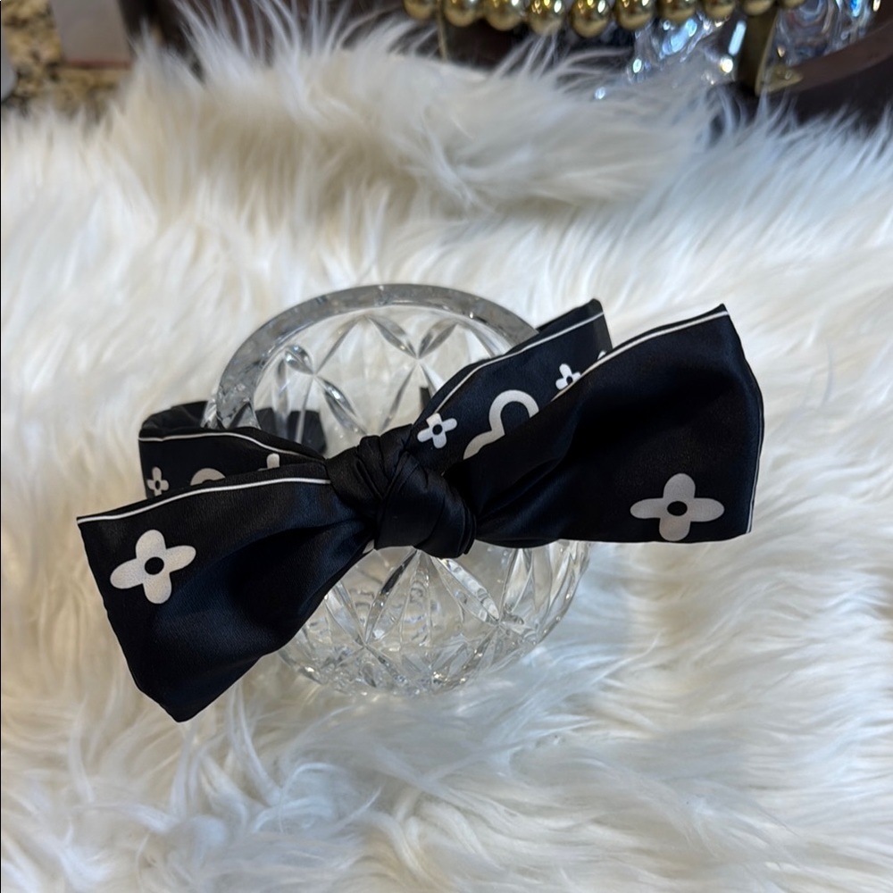 Black and Cream Bow Hair Headband